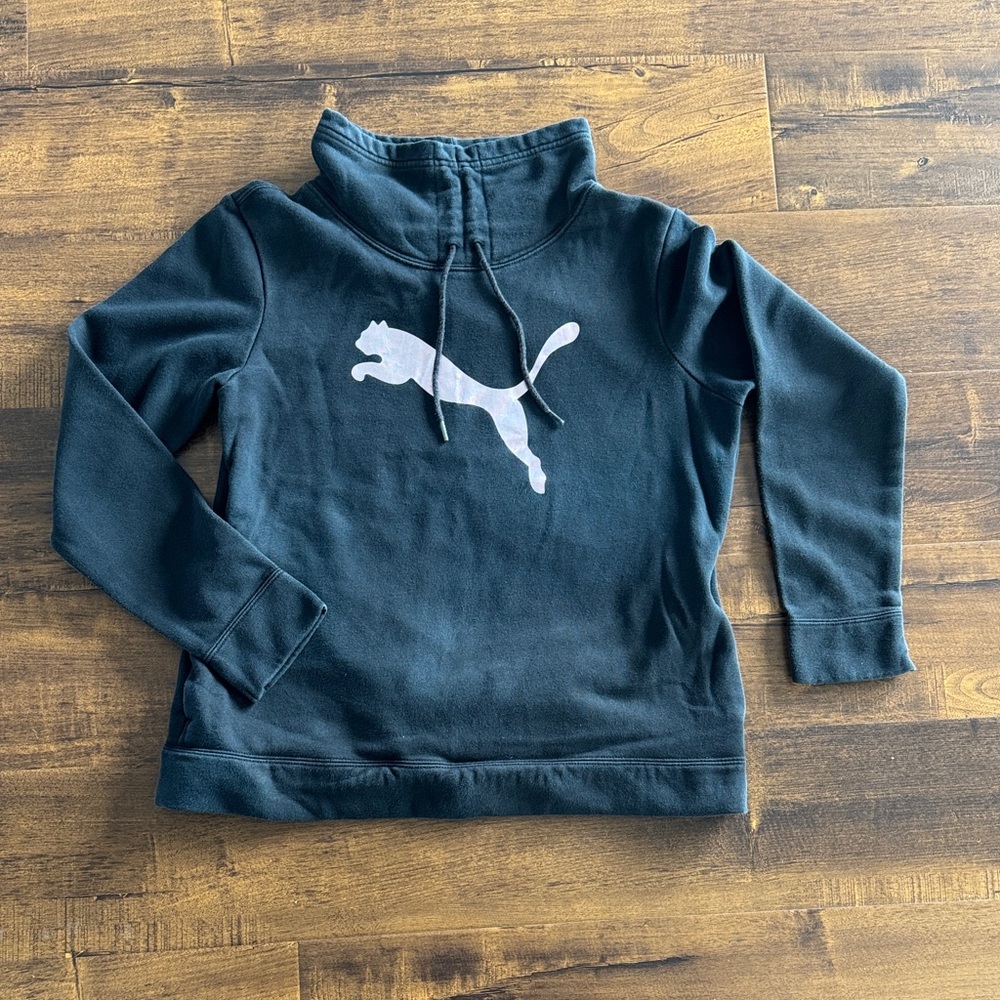 Puma Dark Sweatshirt with Iconic purple Logo